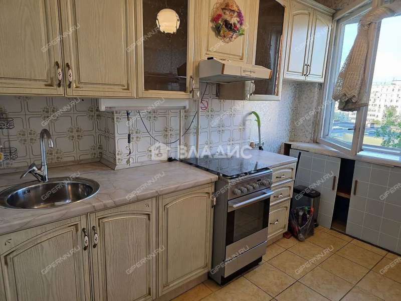 двухкомнатная квартира на улице Строкина дом 8