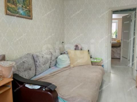 2-komnatnaya-ul-melnikova-pecherskogo-d-8 фото