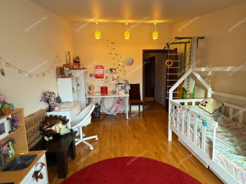 4-komnatnaya-ul-artelnaya-d-13-k1 фото