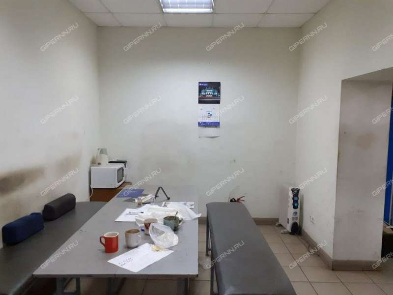 помещение под склад на Молодежный пр-кт, д.80к1