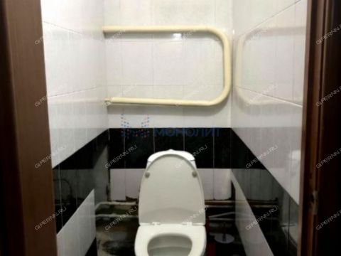 3-komnatnaya-ul-plotnikova-d-2 фото