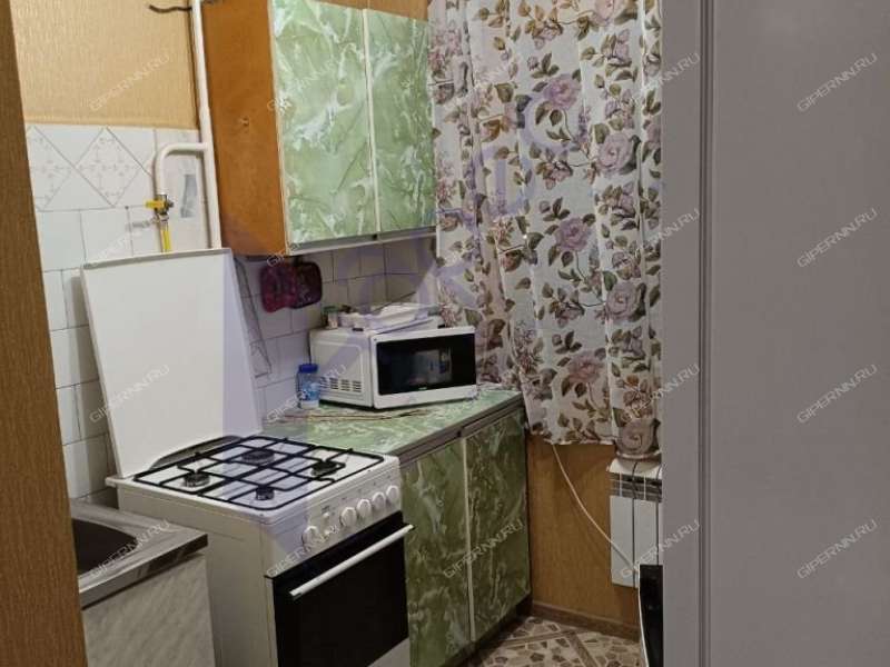 двухкомнатная квартира на бульваре 60-летия Октября дом 13