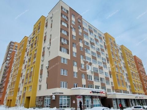 2-komnatnaya-ul-romantikov-d-14 фото