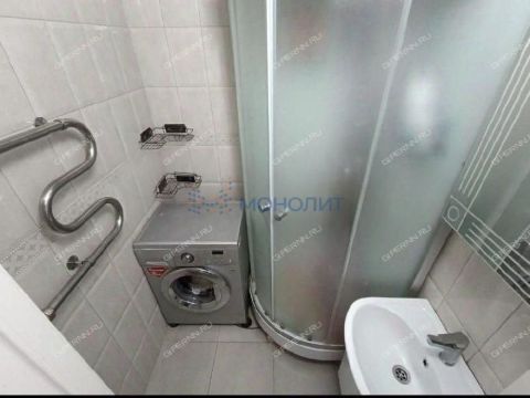 4-komnatnaya-ul-golubeva-d-4 фото