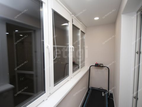 2-komnatnaya-nab-volzhskaya-d-24 фото