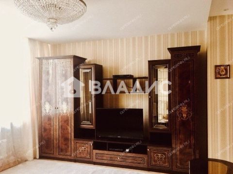 3-komnatnaya-ul-maslyakova-d-12a фото