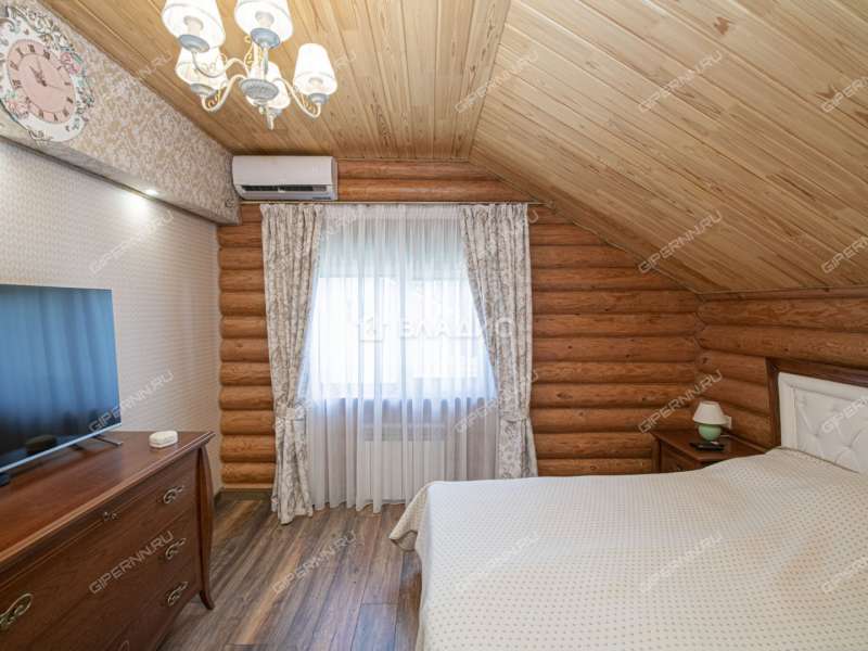 дом на улице Сиреневая город Бор