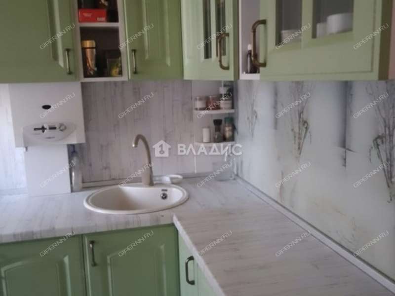 двухкомнатная квартира на улице Гайдара дом 21 город Дзержинск