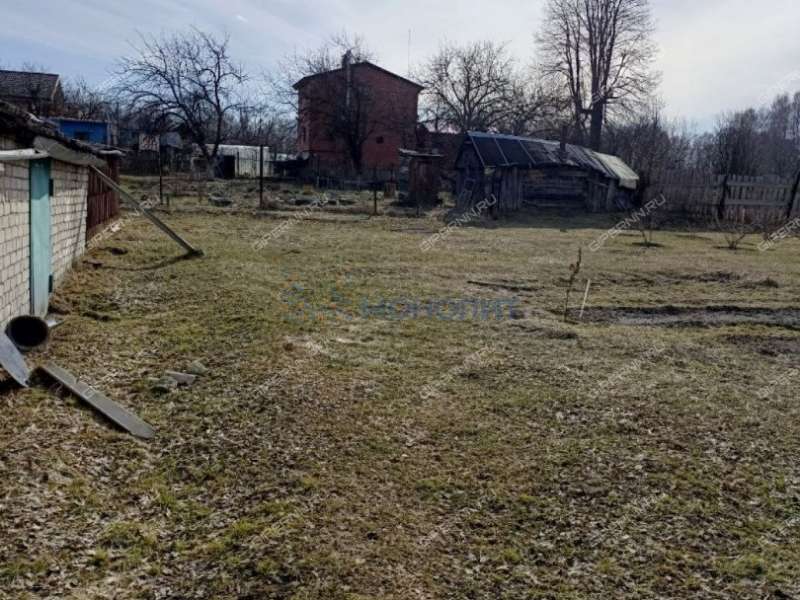 дом на улице Озерная посёлок Железнодорожный (Ситниковский сельсовет