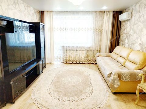 3-komnatnaya-ul-oktyabrskoy-revolyucii-d-40 фото