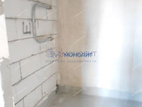 2-komnatnaya-ul-delovaya-d-22 фото