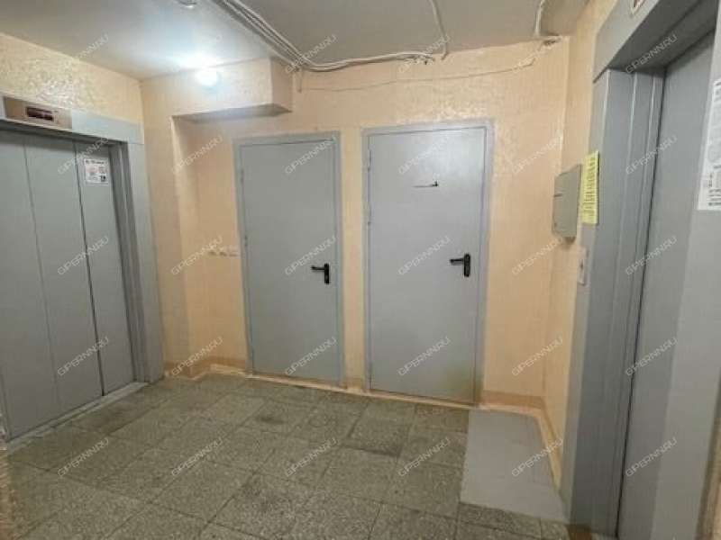 трёхкомнатная квартира на проспекте Ильича дом 39  к2