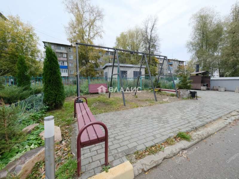 четырёхкомнатная квартира на Южном шоссе дом 38А