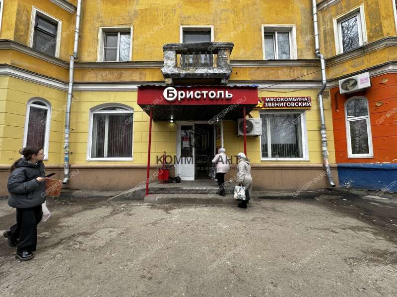 помещение под торговую площадь на улице Чаадаева