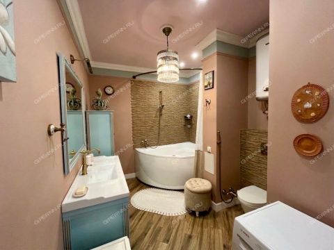 2-komnatnaya-ul-rodionova-d-39 фото