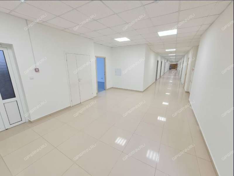 помещение под офис, недвижимость под медицинские учреждения на площади Свободы