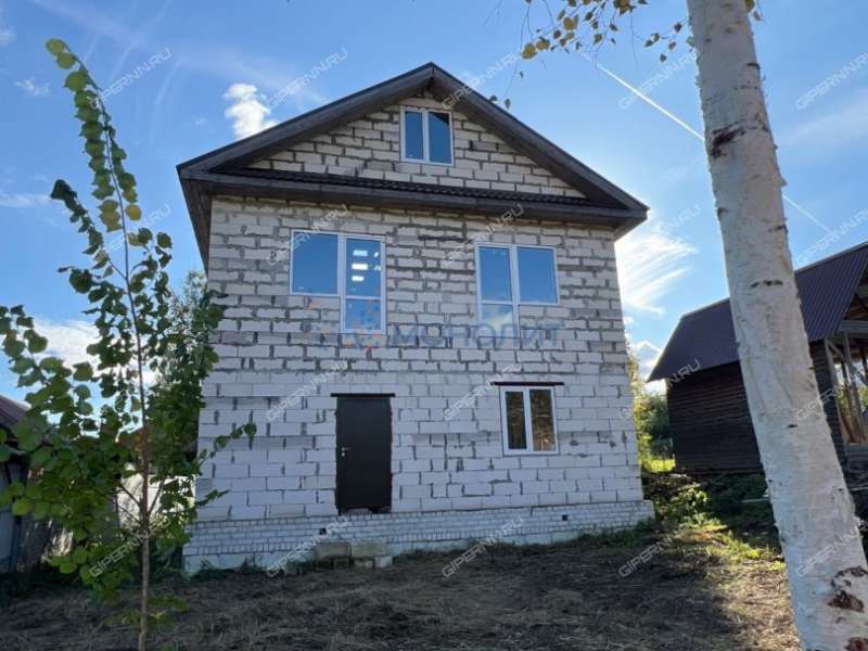 дом на Центральной улице