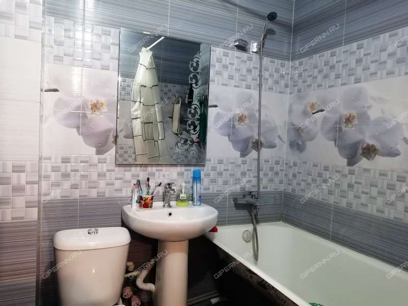 четырёхкомнатная квартира в Дружном посёлке дом 12 посёлок Дружный