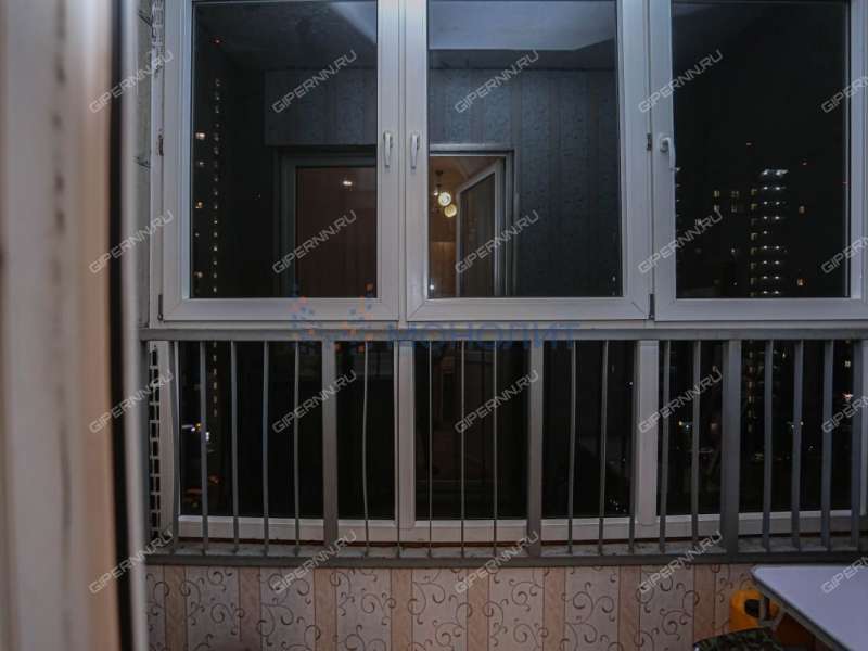 однокомнатная квартира на бульваре 60-летия Октября дом 23 к4