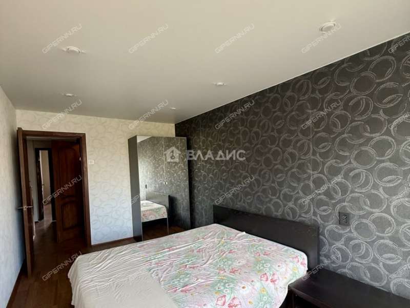 трёхкомнатная квартира на улице Максима Горького дом 152