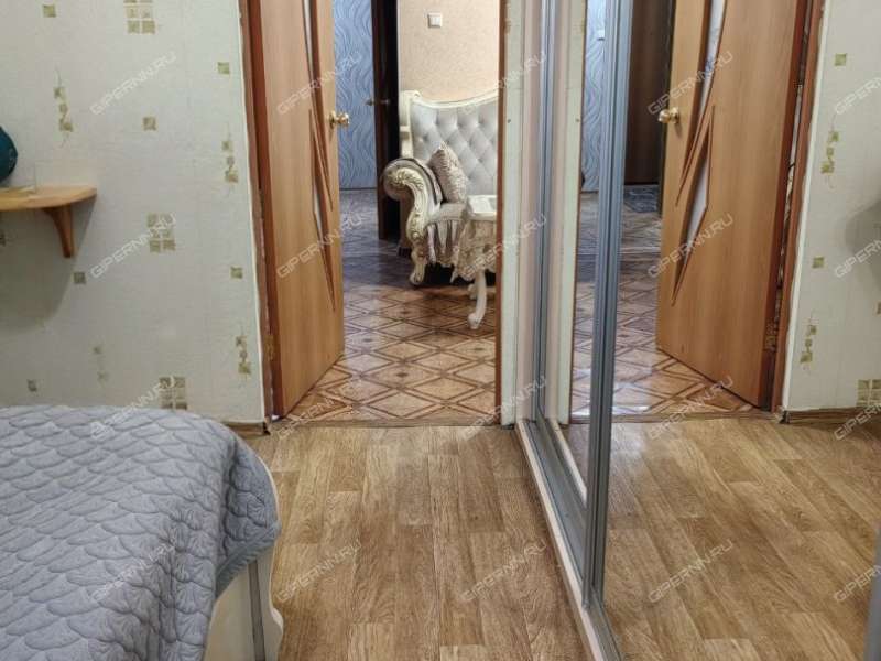 трёхкомнатная квартира на Школьной улице дом 22 посёлок Ждановский