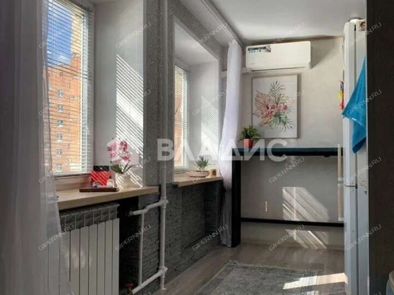 комната в доме 8 на улице Бекетова