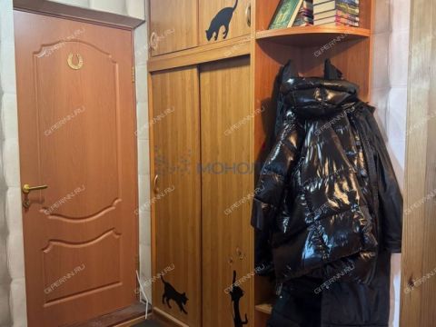 2-komnatnaya-ul-svirskaya-d-14 фото