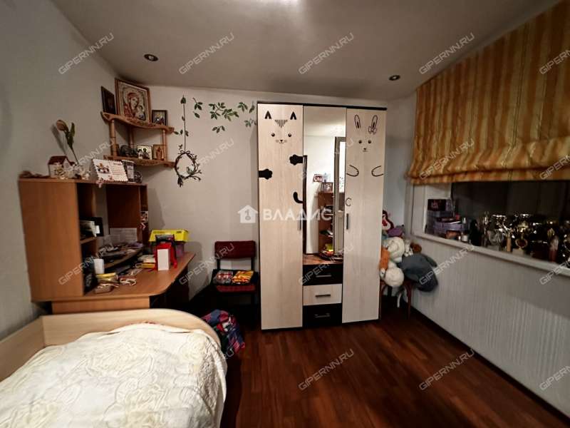 трёхкомнатная квартира на улице Культуры дом 8А
