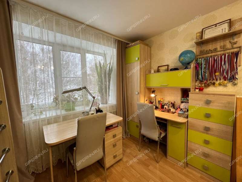 двухкомнатная квартира на Учительской улице дом 12