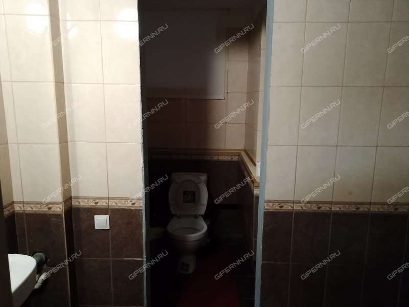 помещение под торговую площадь на улице Минина