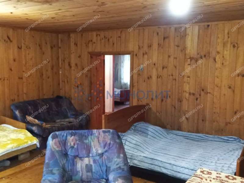 дом на улице Полевая село Городищи