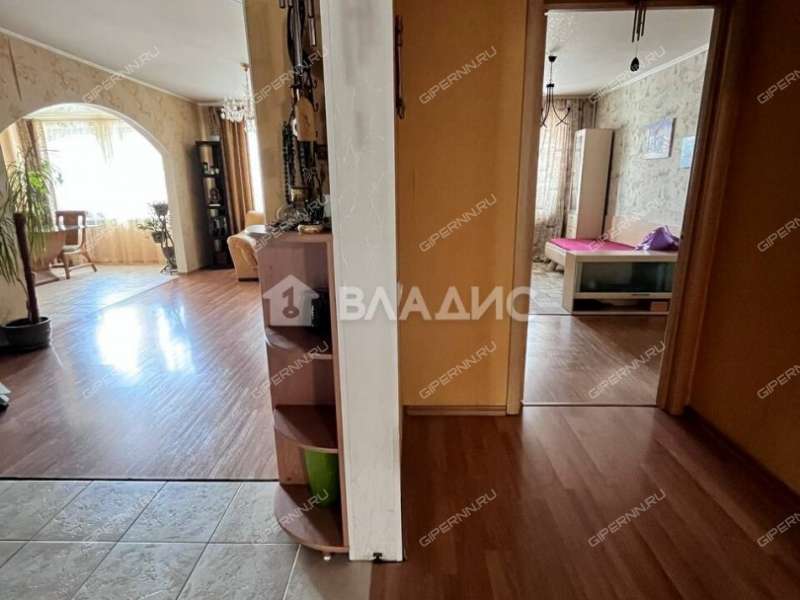 четырёхкомнатная квартира на проспекте Ленина дом 30В