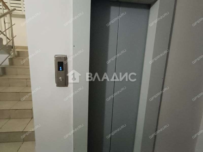 трёхкомнатная квартира на улице Героя Советского Союза Усилова дом 1 к4