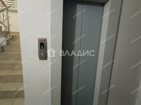 3-komnatnaya-ul-geroya-sovetskogo-soyuza-usilova-d-1-k4 фото