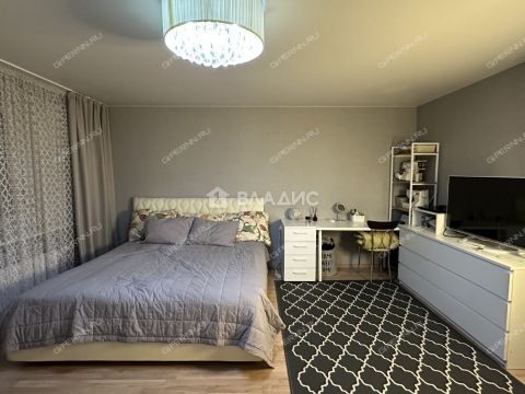 2-komnatnaya-ul-lesnoy-gorodok-d-3a фото