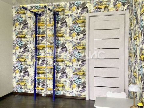 3-komnatnaya-ul-sergeya-akimova-d-25 фото