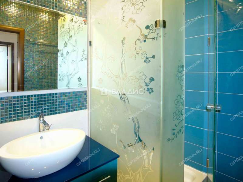 однокомнатная квартира на Волжской набережной дом 8