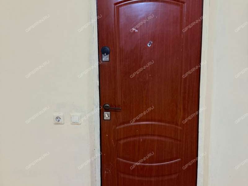 комната в доме 2 на улице Героя Безрукова