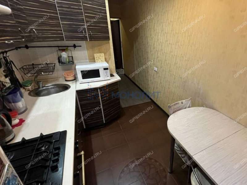 двухкомнатная квартира на улице Сергея Есенина дом 13