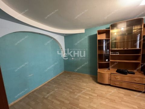 1-komnatnaya-ul-geroya-sovetskogo-soyuza-usilova-d-10 фото