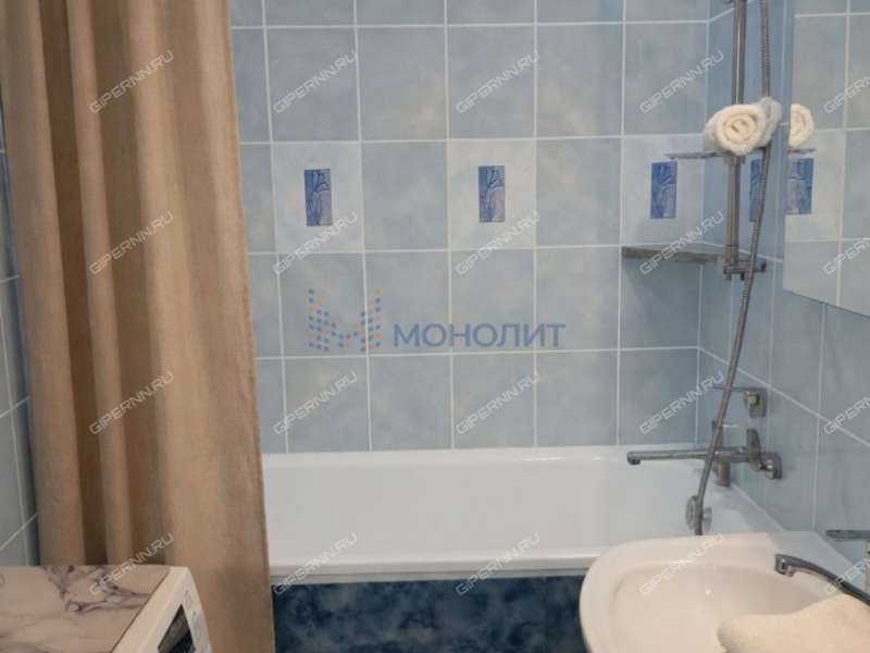 трёхкомнатная квартира на Мончегорской улице дом 30