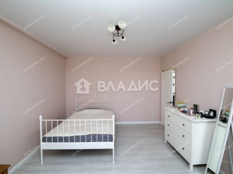 dom-derevnya-kusakovka-ul-vasilkovaya-d-80g фото