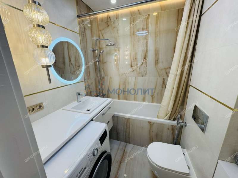 трёхкомнатная квартира на Лысогорской улице дом 89 к3