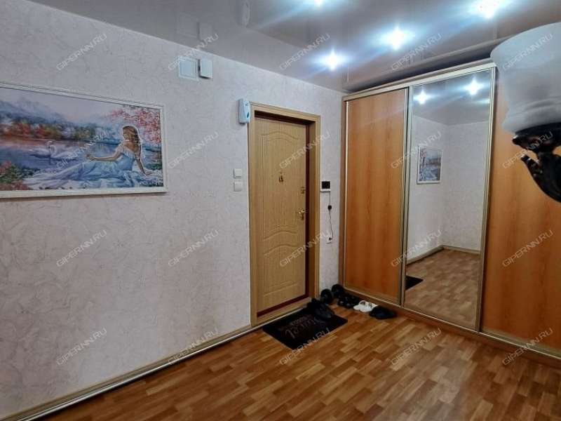 двухкомнатная квартира на улице Голубева дом 6