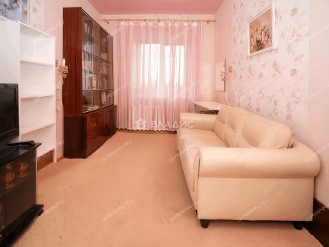 3-komnatnaya-ul-belinskogo-d-49 фото