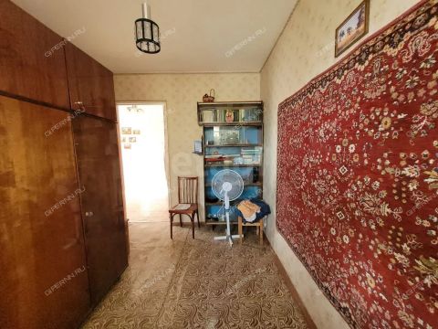 4-komnatnaya-ul-raduzhnaya-d-14 фото