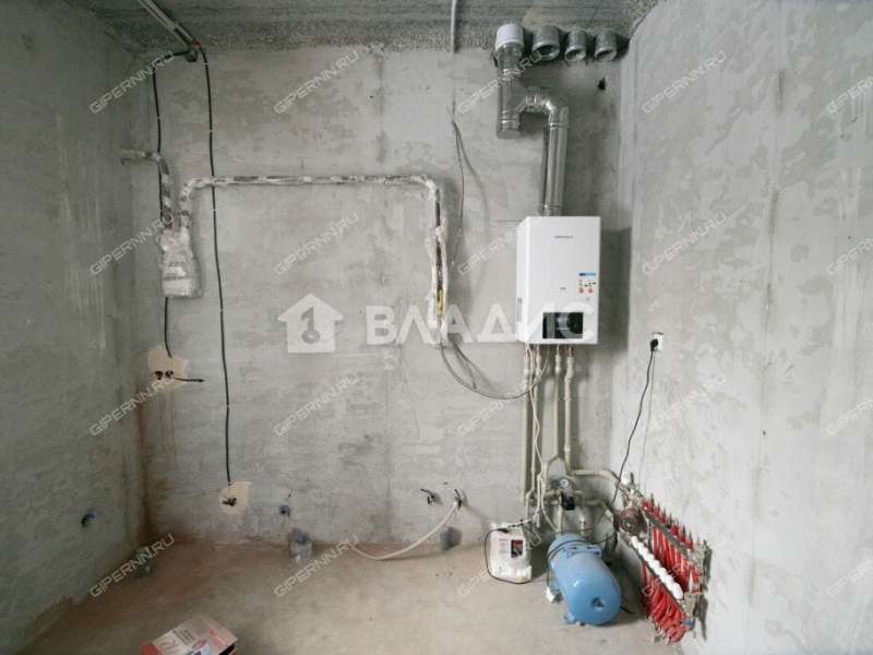 дом на  деревня Ройка