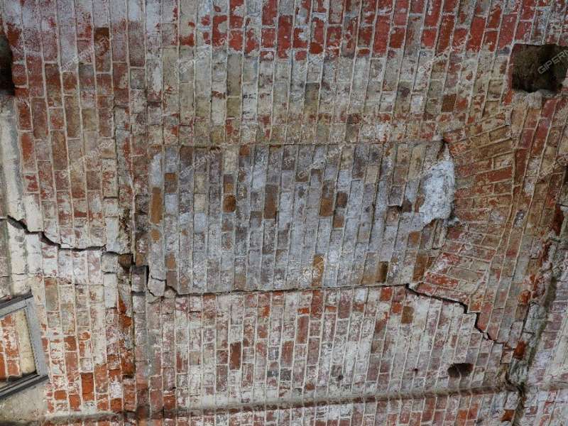 здание под торговую площадь на ул.Советская село Курмыш