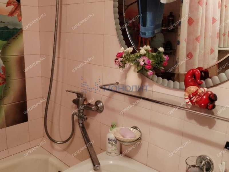 трёхкомнатная квартира на Берёзовской улице дом 96