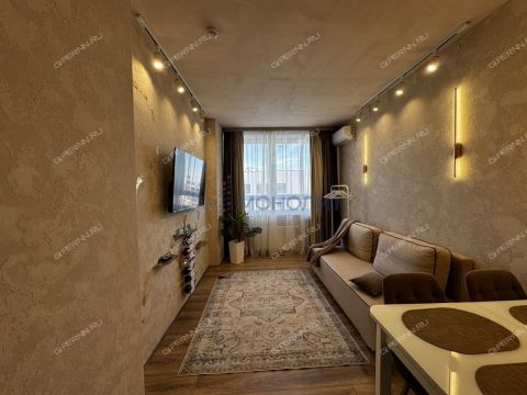 1-komnatnaya-ul-geroya-sovetskogo-soyuza-aristarhova-d-5 фото